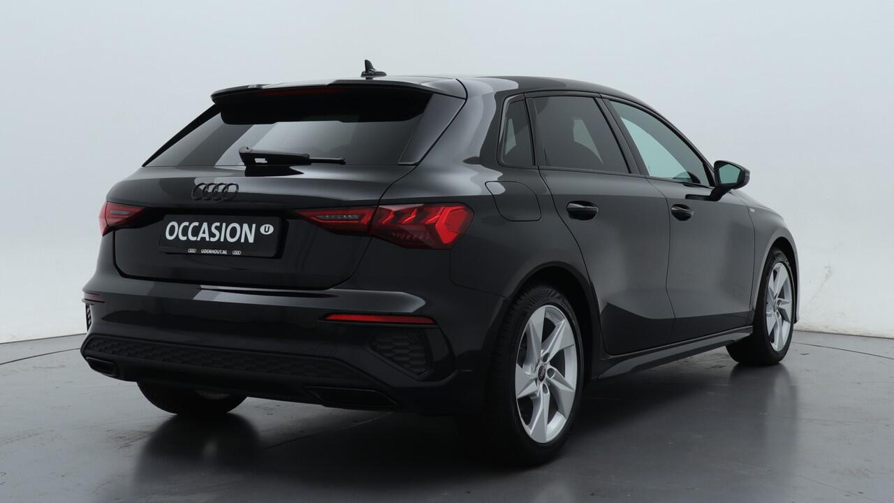 Audi A3 SPORTBACK 35 TFSI 150PK S edition | Audi Sound | Privacy glass | Zwart optiek | Carplay |