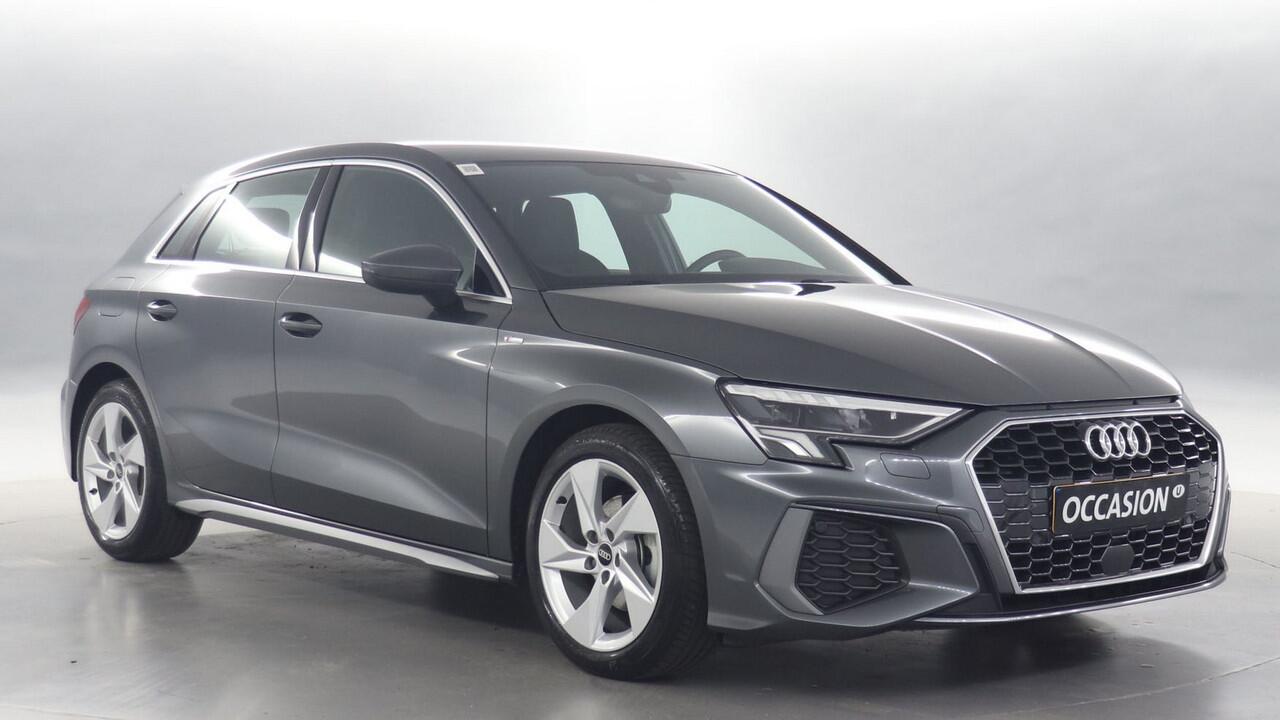 Audi A3 SPORTBACK 30 TFSI 110pk S Edition S-Tronic / Navigatie / Parkeersensoren / LED