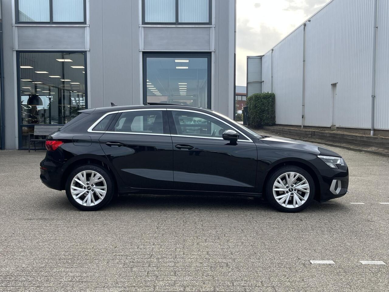 Audi A3 SPORTBACK 30 TFSI Advanced edition | Panoramadak / NL Auto / Adapt.Cruise
