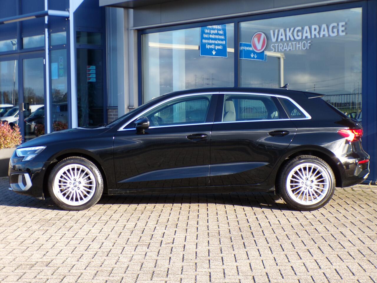 Audi A3 SPORTBACK 35 TFSI Business Edition, Full LED / Carplay + Android Auto / Camera + Sensoren / Climate control / 17' Velgen