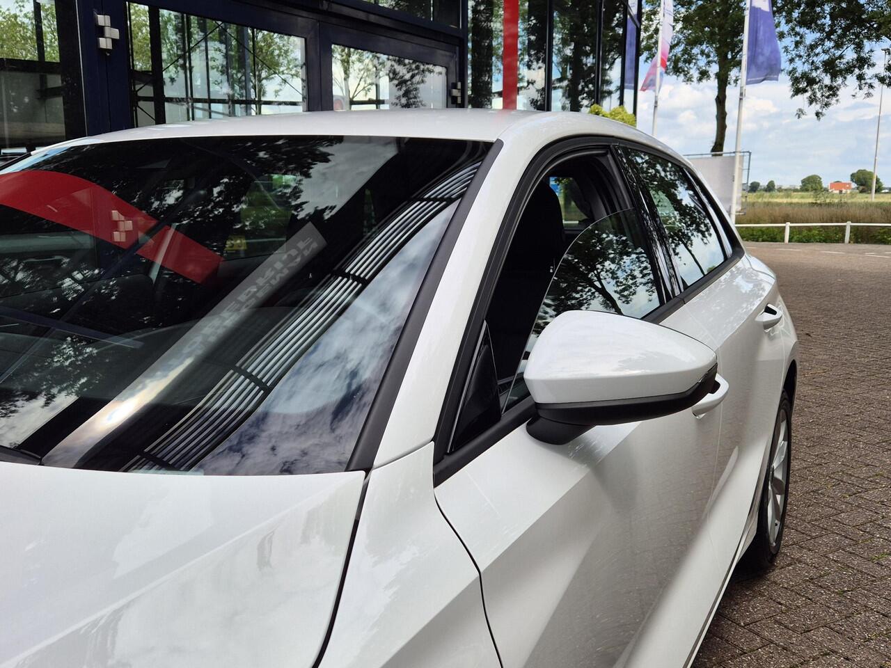 Audi A3 Sportback 30 TFSI Pro Line | Navigatie via Smartphone | Apple Carplay | PDC | Stoelverwarming | Lm Velgen | Airconditioning