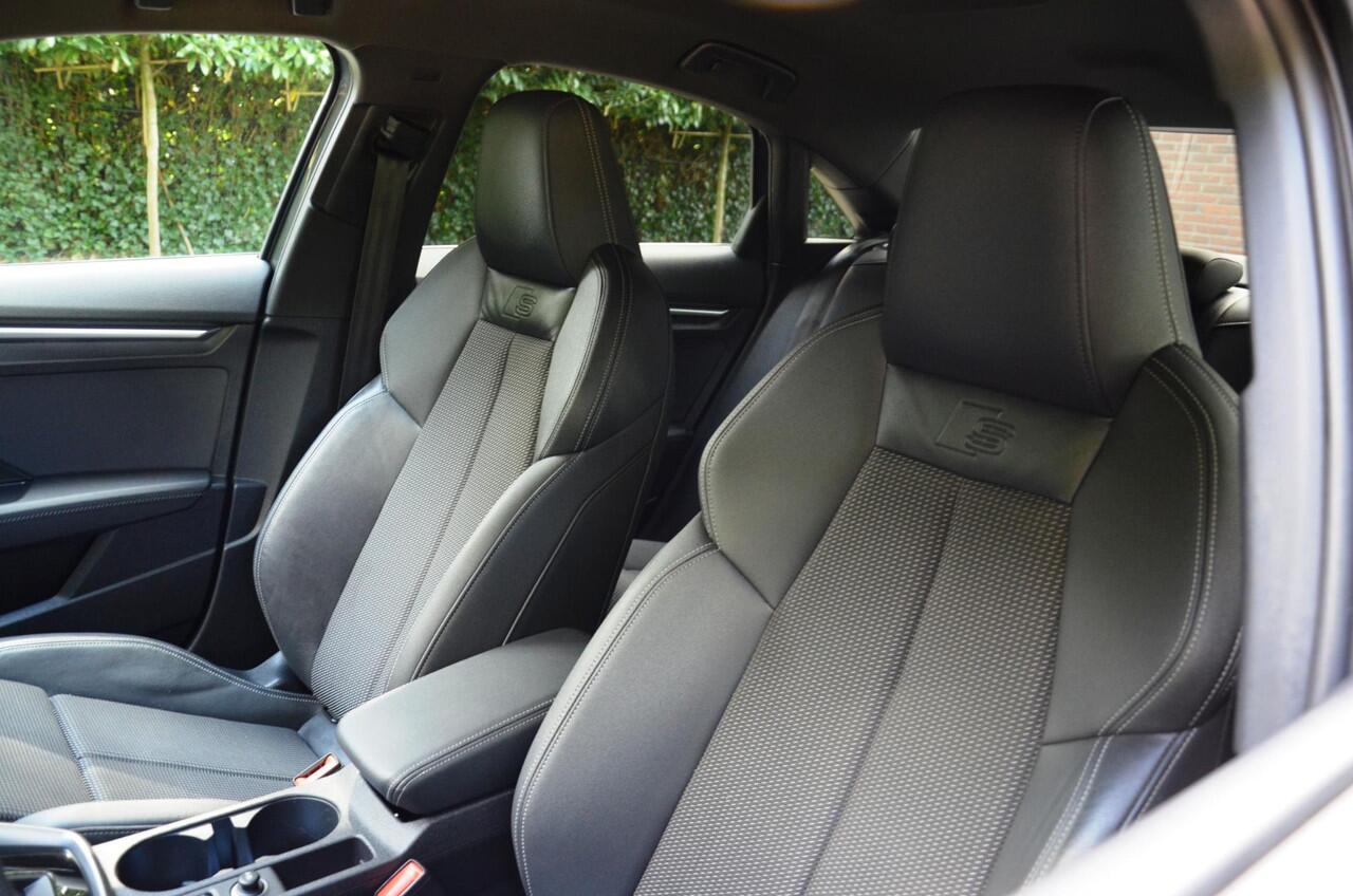 Audi A3 Limousine 30 TFSI S Line Edition Automaat/Navi/Pdc/Ecc/Virtual cockpit/Privacy glass/Cr-Controle/17-Inch Lmv/Bang&Olufsen/Nederlandse auto/led