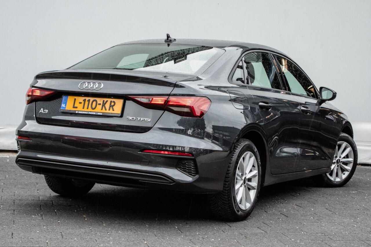 Audi A3 Limousine 30 TFSI Pro Line MMi Navigatie/ Climate control/ Cruise control/ Pdc/ Lmv/ Ambient light/ Full led/ Carplay