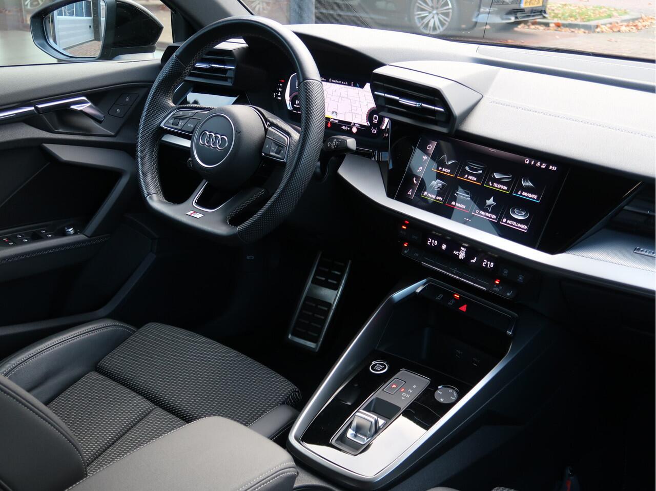 Audi A3 Limousine 30 TFSI S-Line | Adapt Cruise | 18inch | Stoelverw |