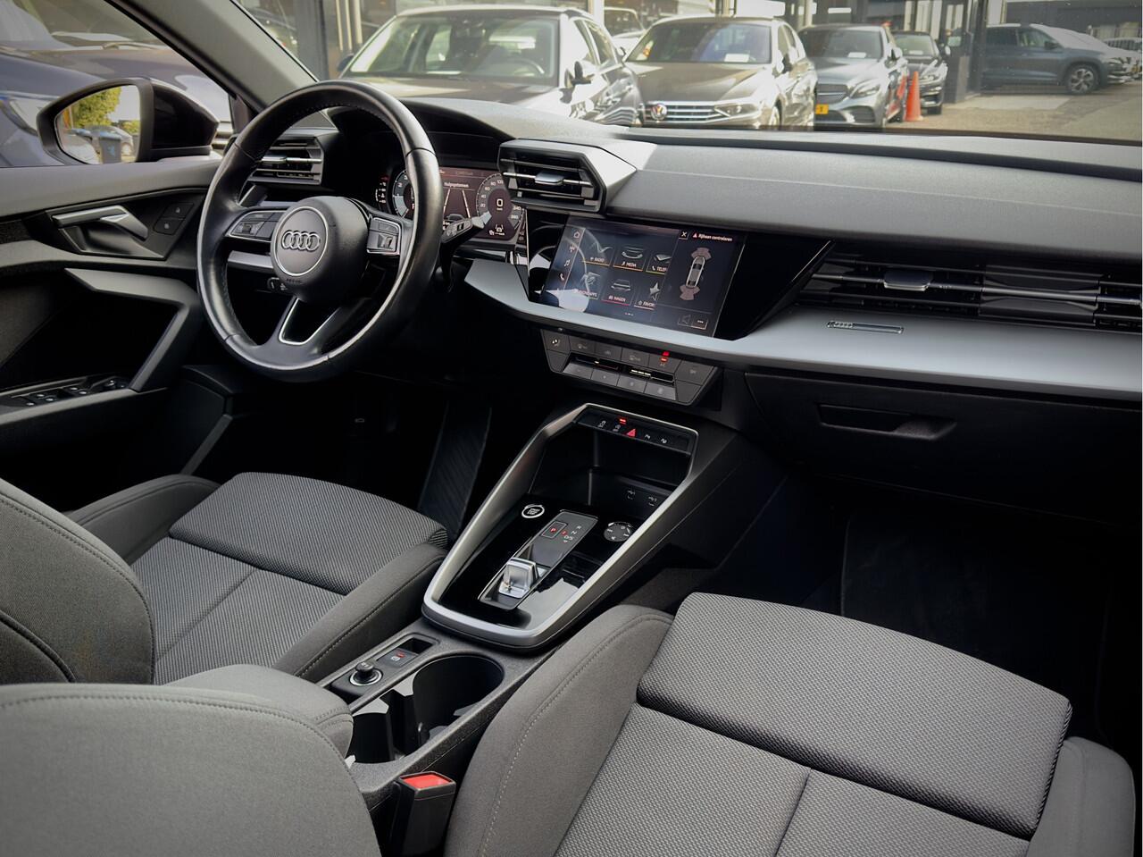 Audi A3 Limousine 30 TFSI AUT7 S-LINE EDITION 94D.KM! SPORT-INT NAVI DIGI-DASH APPLE-CARPLAY LED LMV PDC