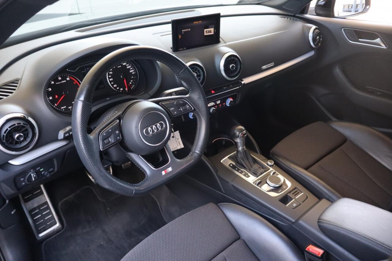 Audi A3 30 TFSI | Geen import | 2x S - S line | Compleet