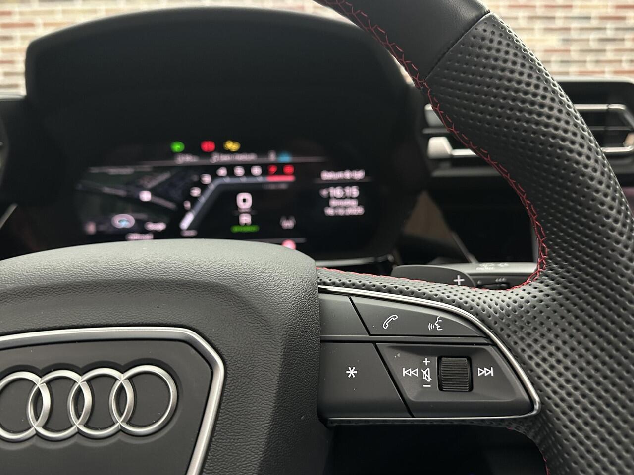 Audi A3 Limousine 35 TFSI S edition Ful Options Panorama Led RS Stoel HeadUp