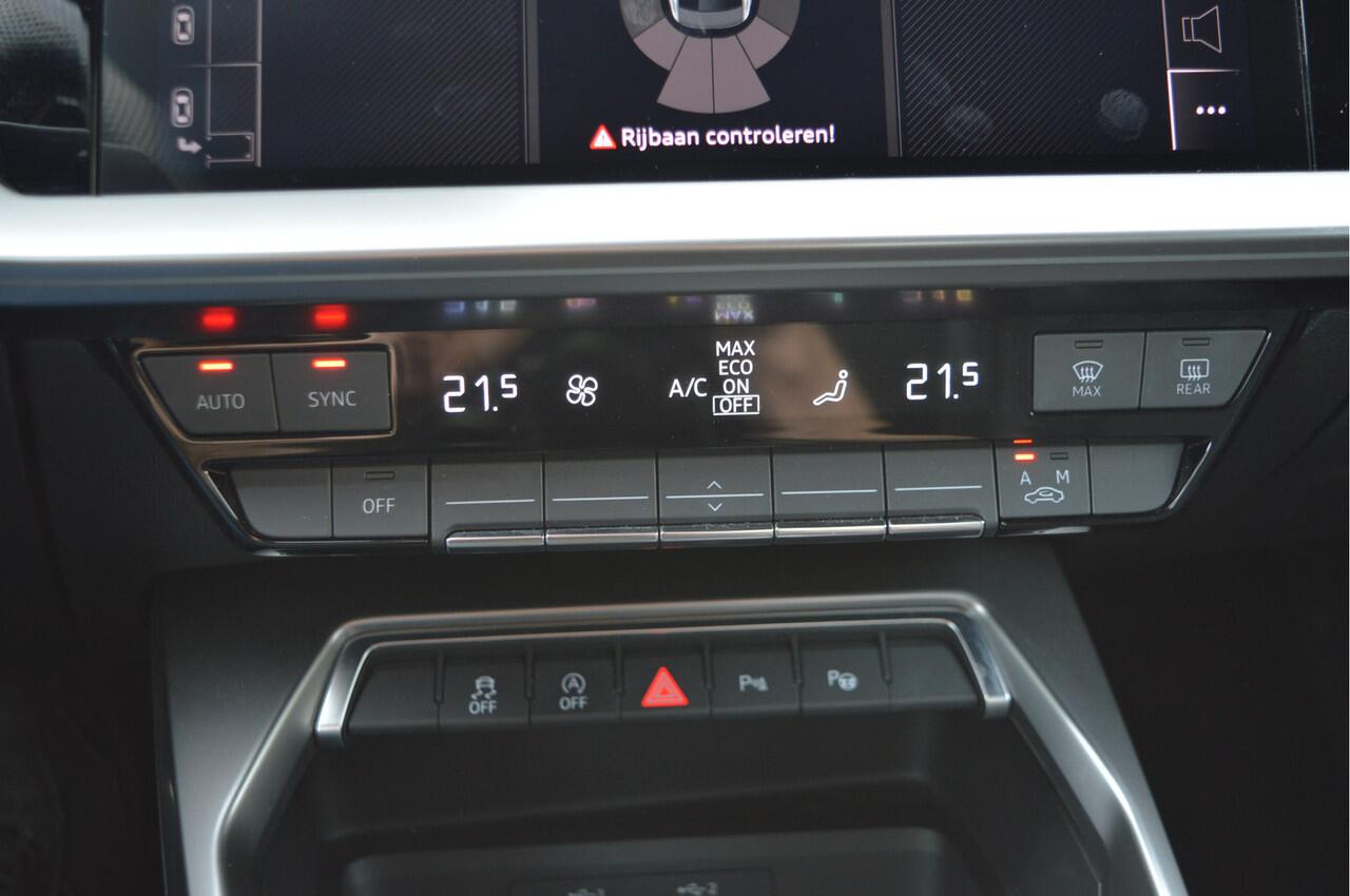 Audi A3 Limousine 30 TFSI Mhev S ed. NL-Auto / Standkachel / Matrix verl. / 2 X S-line / B&O / 18"