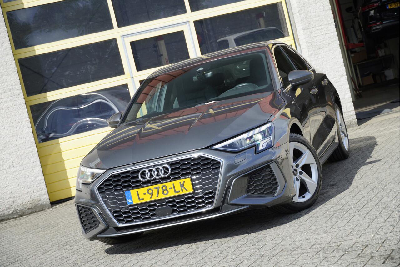 Audi A3 Limousine 35 TFSI 150PK! Automaat S-Edition S-Line BJ2021 Lmv 17" | Led V+A | Pdc | Navi | Dynamische knipperlichten | Sideskirts | App-Connect | Virtual cockpit | Climate control | Cruise control | Sportstoelen | S-Line stuurwiel | Lederen bekleding | Zw