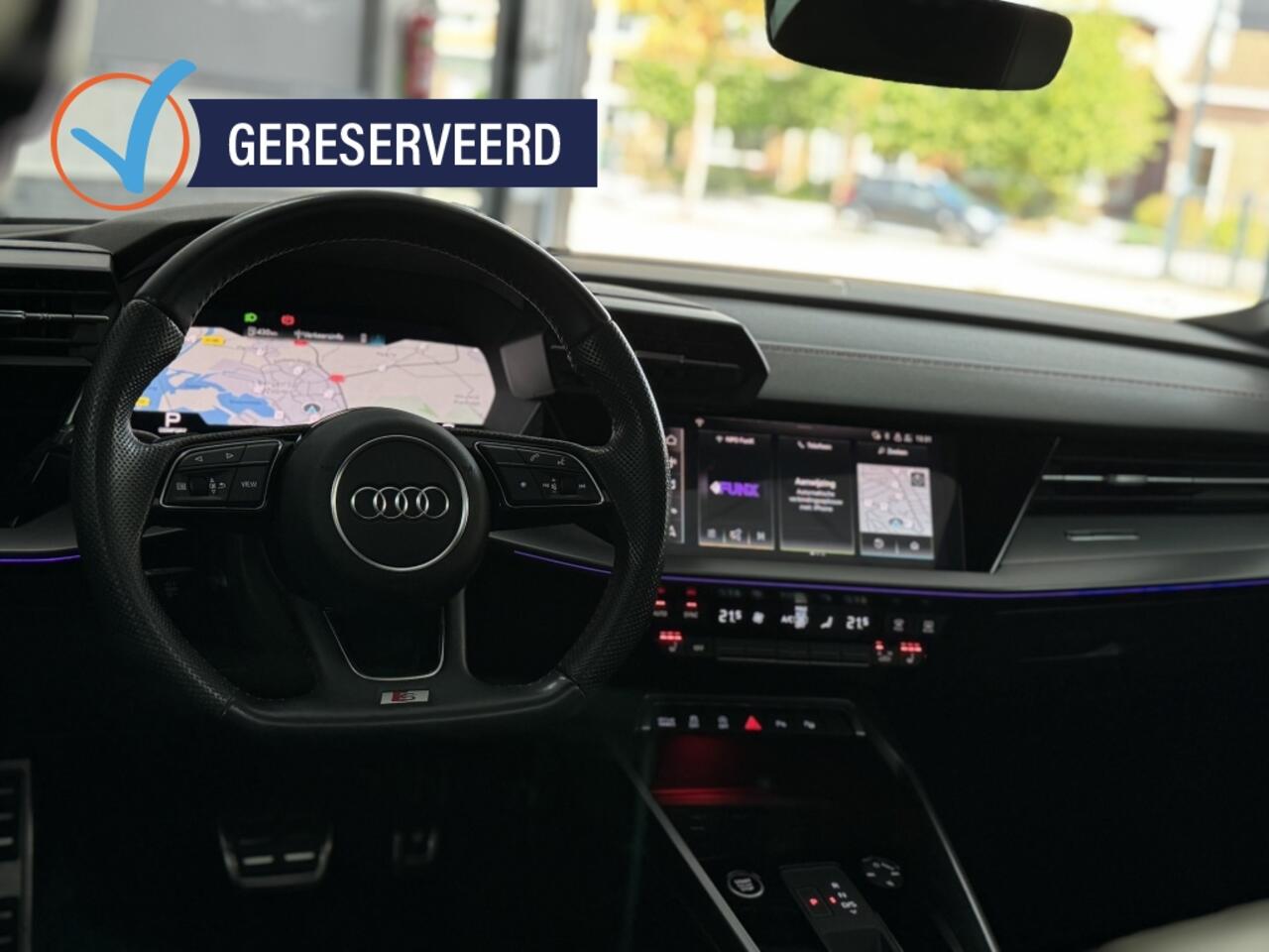 Audi A3 Limousine 35 1.5 TFSI S-line PANO B&O CAM