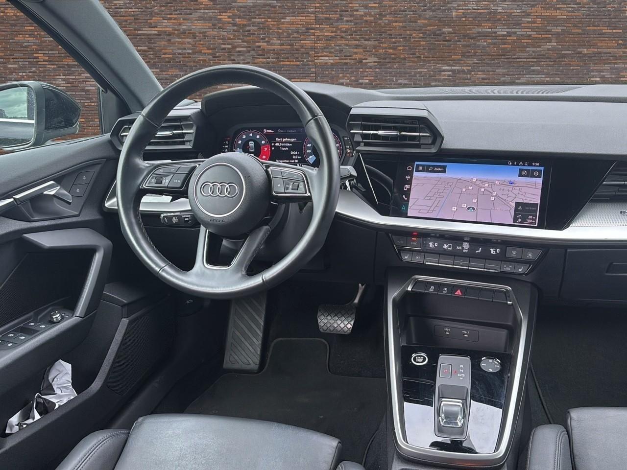 Audi A3 Limousine 35 TFSI ECC LEDER VIRTUAL NAVIGATIE