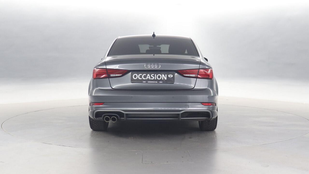 Audi A3 Limousine 35 TFSI 150pk CoD Sport S Line Edition S-Tronic / Navigatie / Cruise Control / Xenon