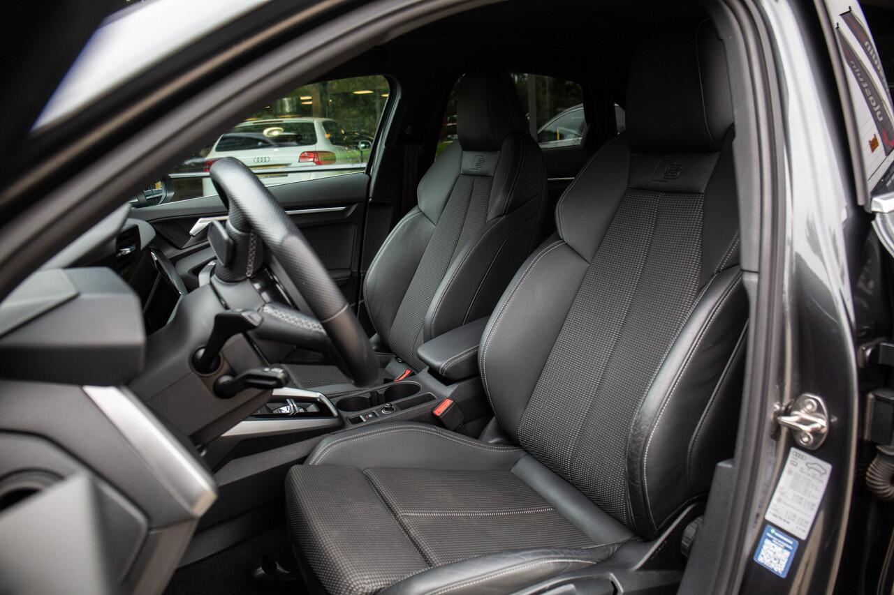 Audi A3 Limousine 35 TFSI S edition , Apple/Android Auto, Sfeerverlichting, Origineel Nederlands