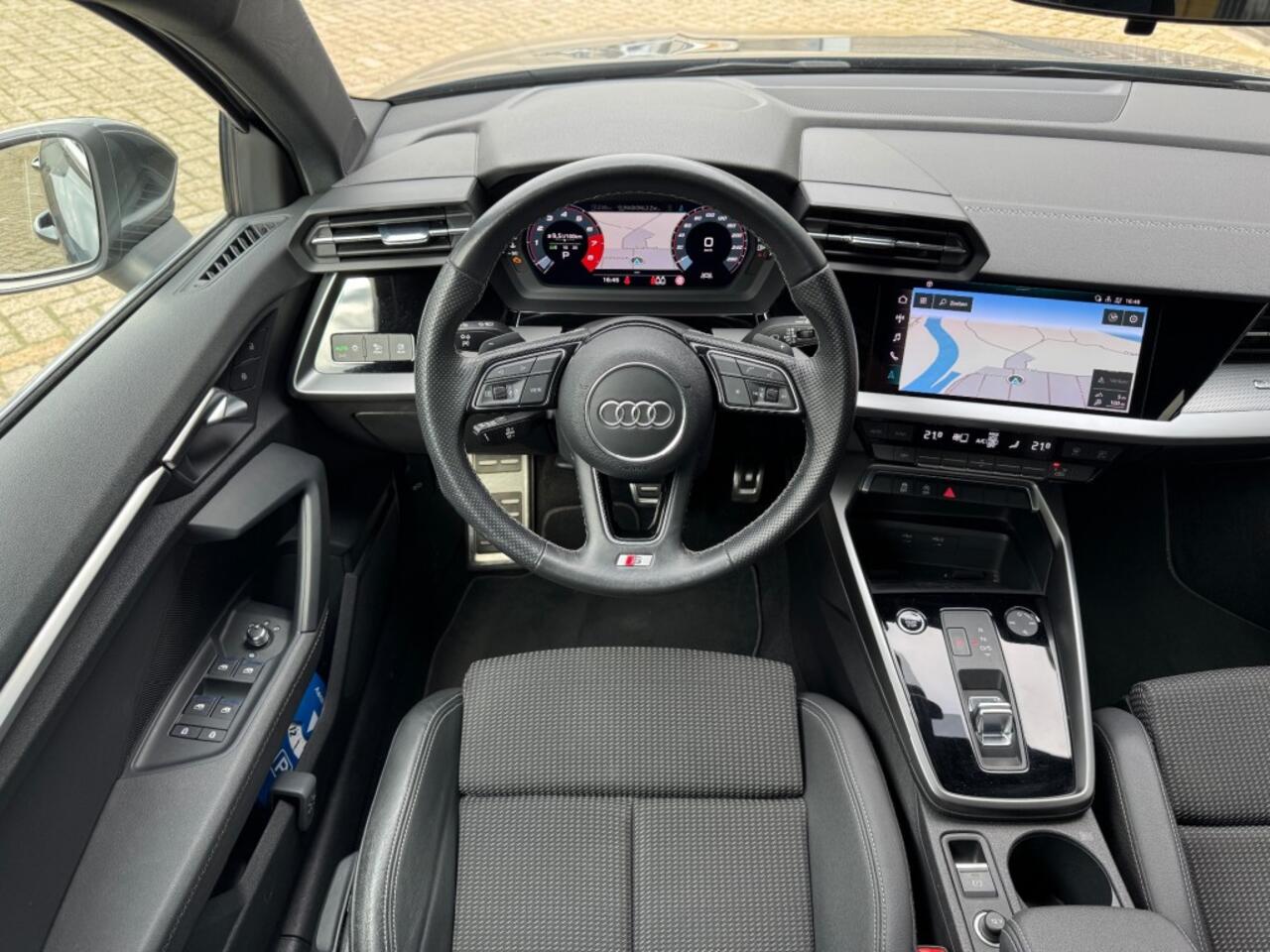 Audi A3 35 TFSI S-Line S-tronic Sportback