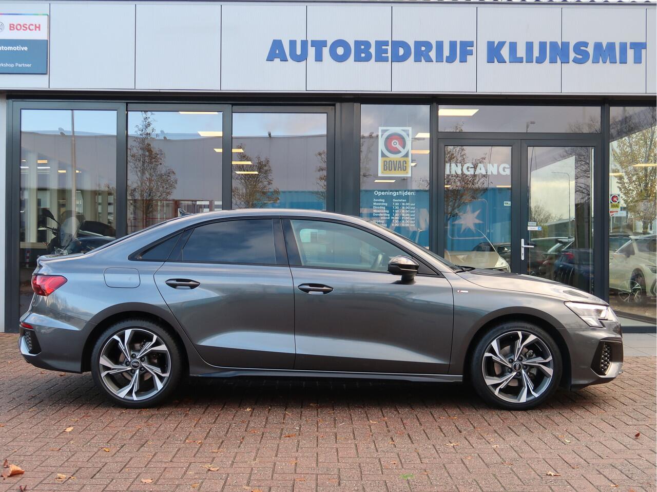 Audi A3 Limousine 30 TFSI S-Line | Adapt Cruise | 18inch | Stoelverw |