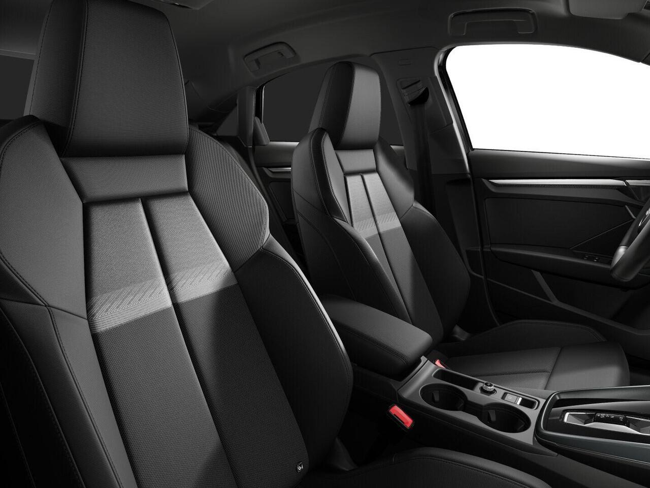 Audi A3 Limousine Advanced edition 35 TFSI 150 PK · Assistentiepakket driving + parking plus · Comfortpakket plus · Optiekpakket zwart plus