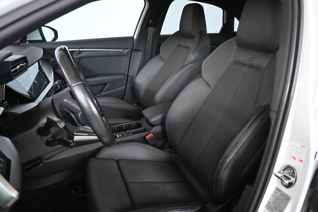 Audi A3 Limousine 30 TFSI Automaat 3x S-Line Panoramadak Stoelverwarming Rijklaarprijs Inruil Mogelijk!