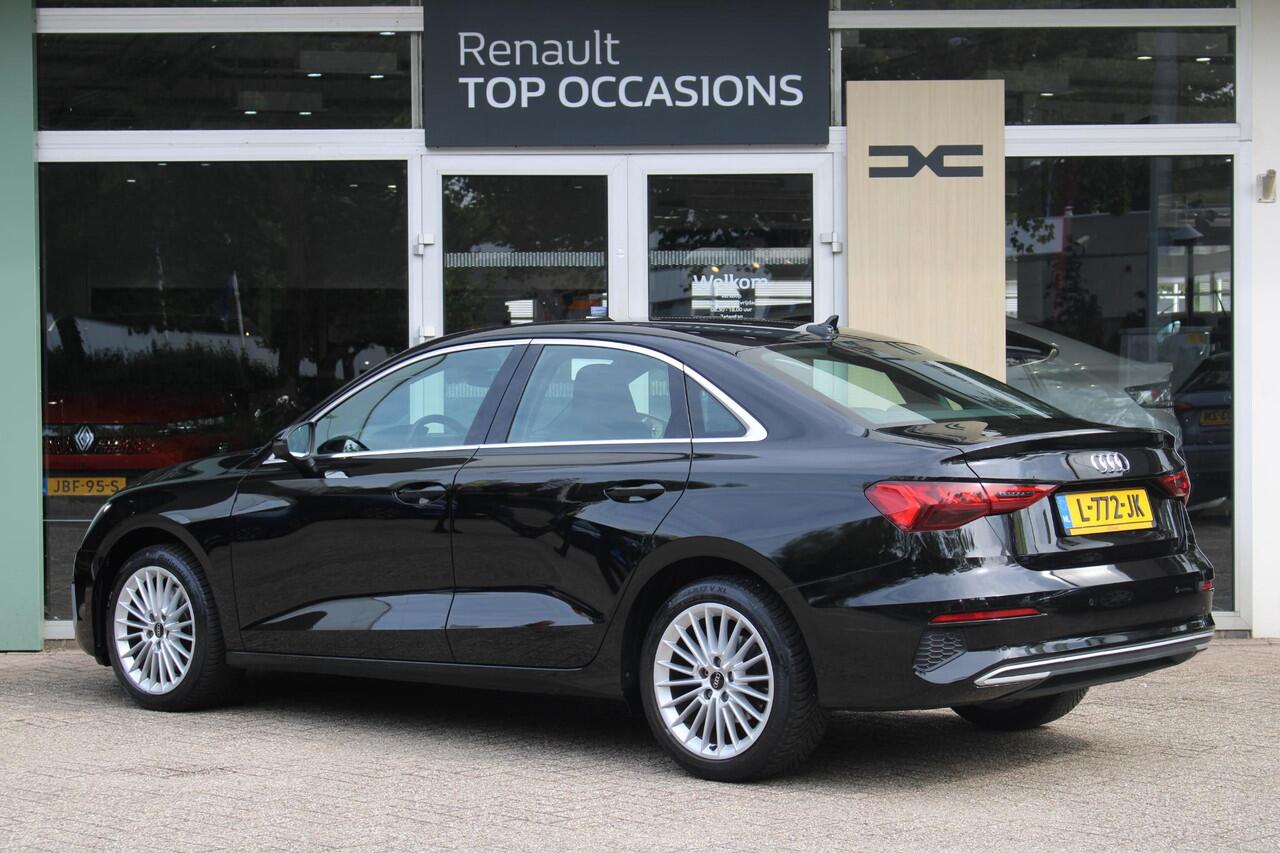 Audi A3 Limousine 30 TFSI Business edition Navigatiesysteem | Automaat | Cruise Control | Parkeer Sensoren