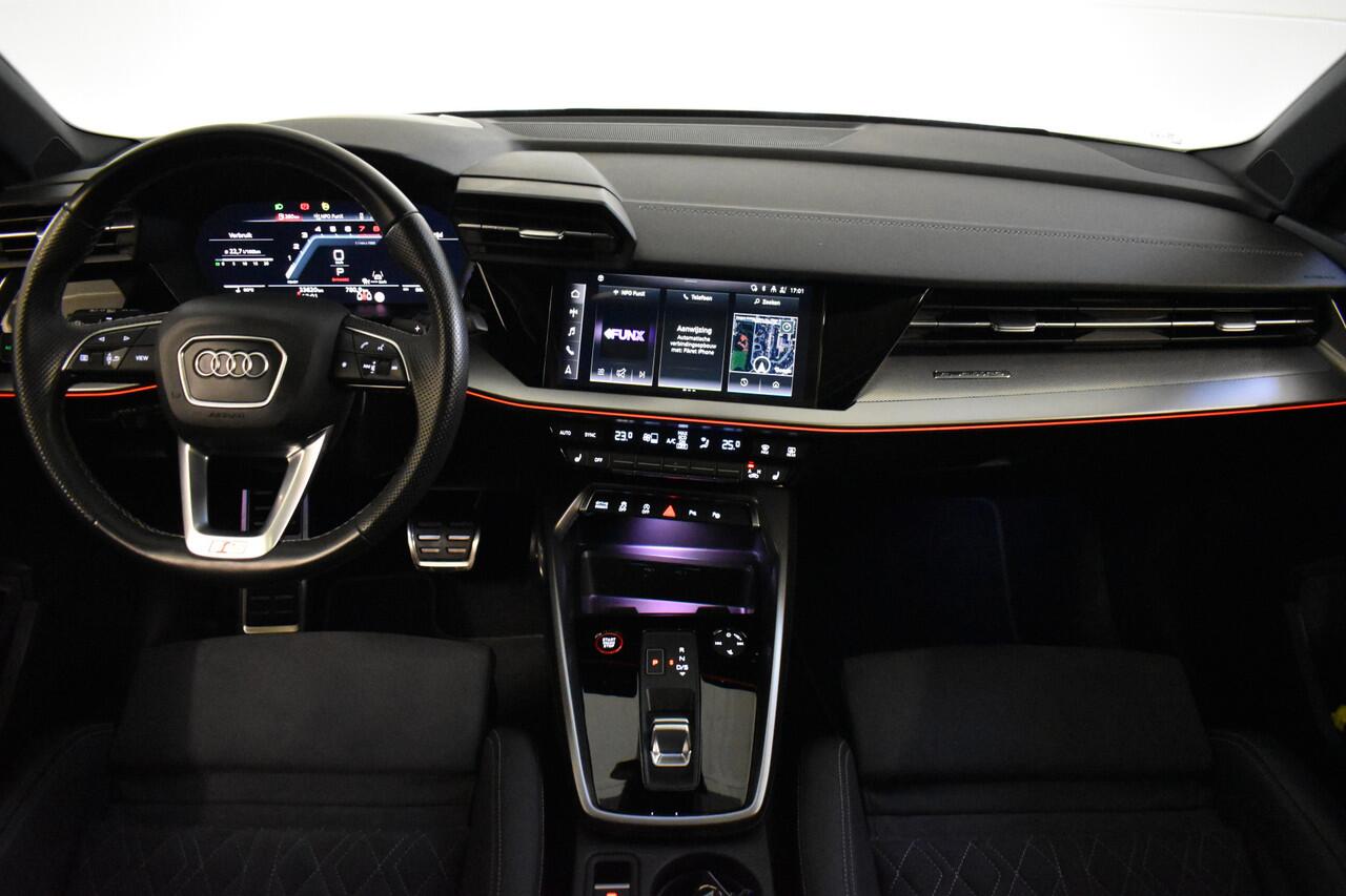 Audi A3 Limousine 2.0 TFSI 310PK S3 QUATTRO HEAD-UP/LEDER/PANORAMADAK