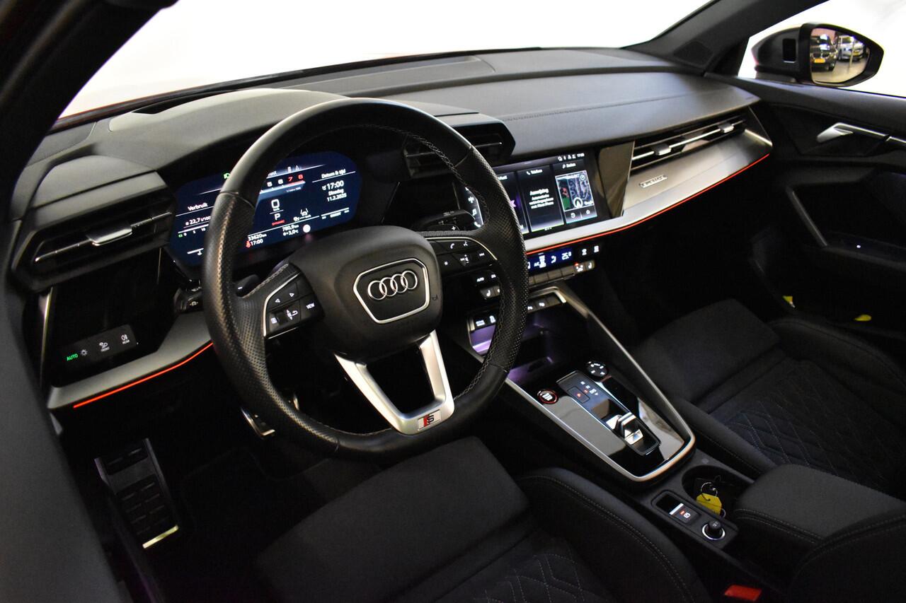 Audi A3 Limousine 2.0 TFSI 310PK S3 QUATTRO HEAD-UP/LEDER/PANORAMADAK