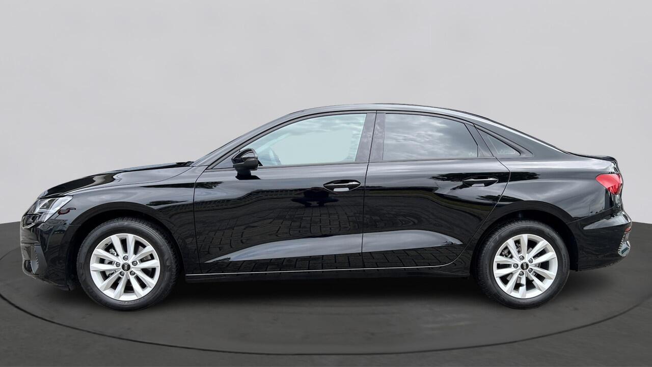 Audi A3 Limousine 30 TFSI 110Pk Pro Line / Parkeerhulp achter