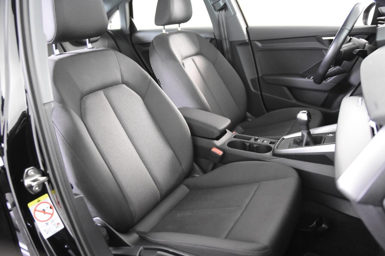 Audi A3 Limousine 35 TFSI *1ste Eigenaar*Navigatie*DAB*