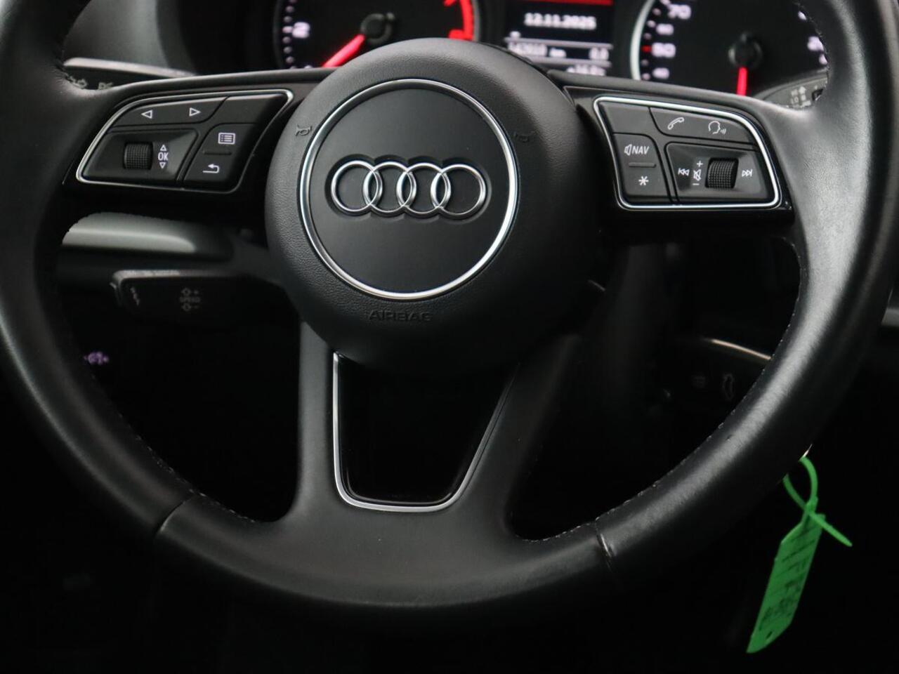 Audi A3 35 TFSI Pro Line | 150pk | Bi-Xenon | Navigatie | Cruise control | Airco | Parkeerhulp | Bluetooth | Aluminium raamlijsten