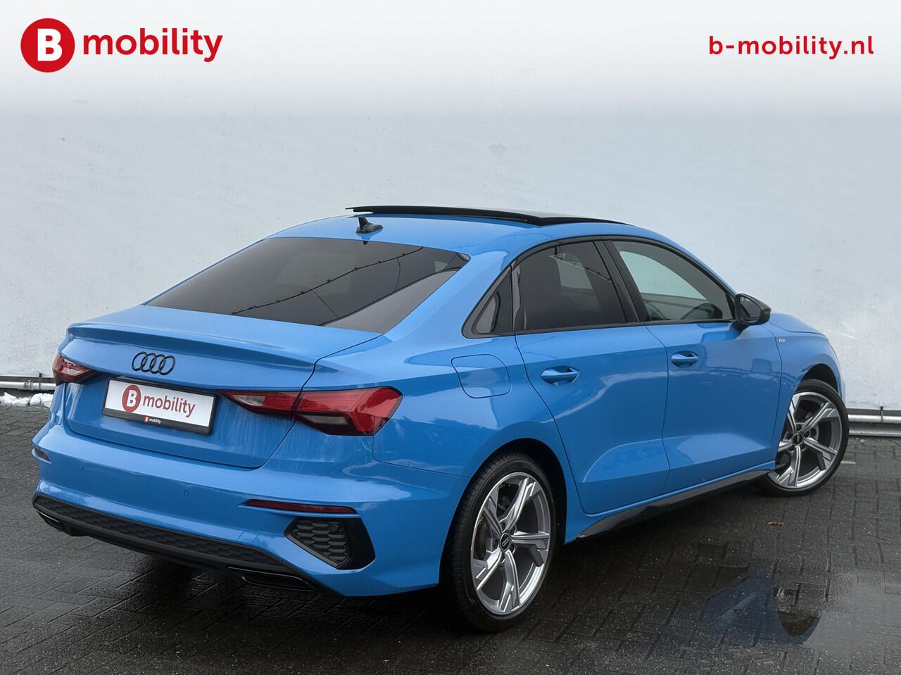 Audi A3 Limousine 30 TFSI S Edition Panoramadak Trekhaak Adaptive Cruise Control | Bang&Olufsen | Apple CarPlay | DAB Audio