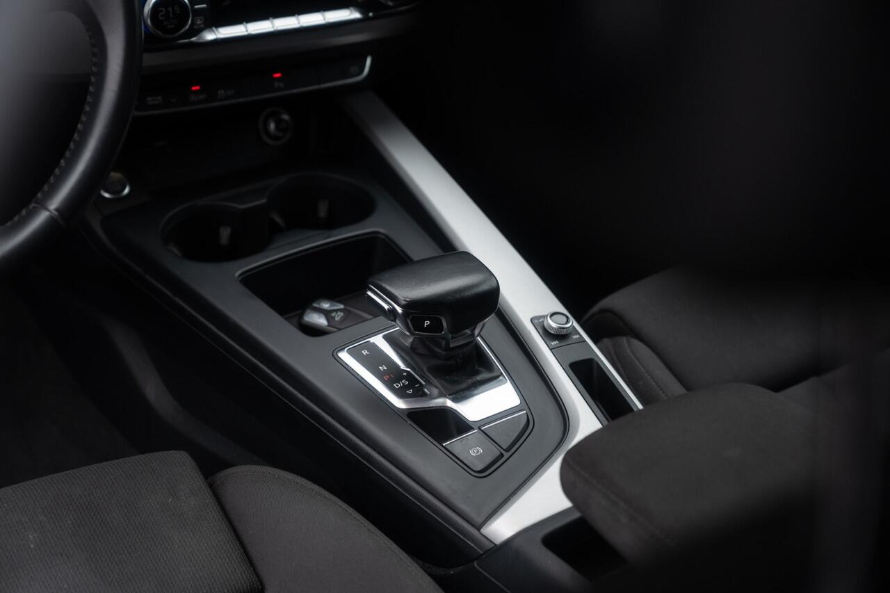 Audi A4 Avant 40 TFSI S Edition Avant | Navi | Virtual | Trekh | Camera | Side Assis | Drive Select | Sound | Audi Connect