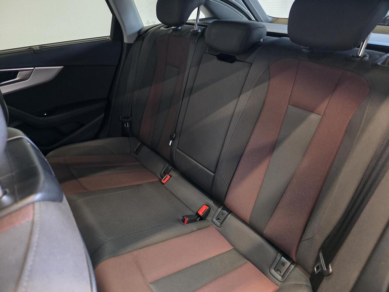 Audi A4 Avant 40 TFSI S-Tronic Business Aut New Model 2021! Airco ECC Navi Cruise Control Facelift 204 pk