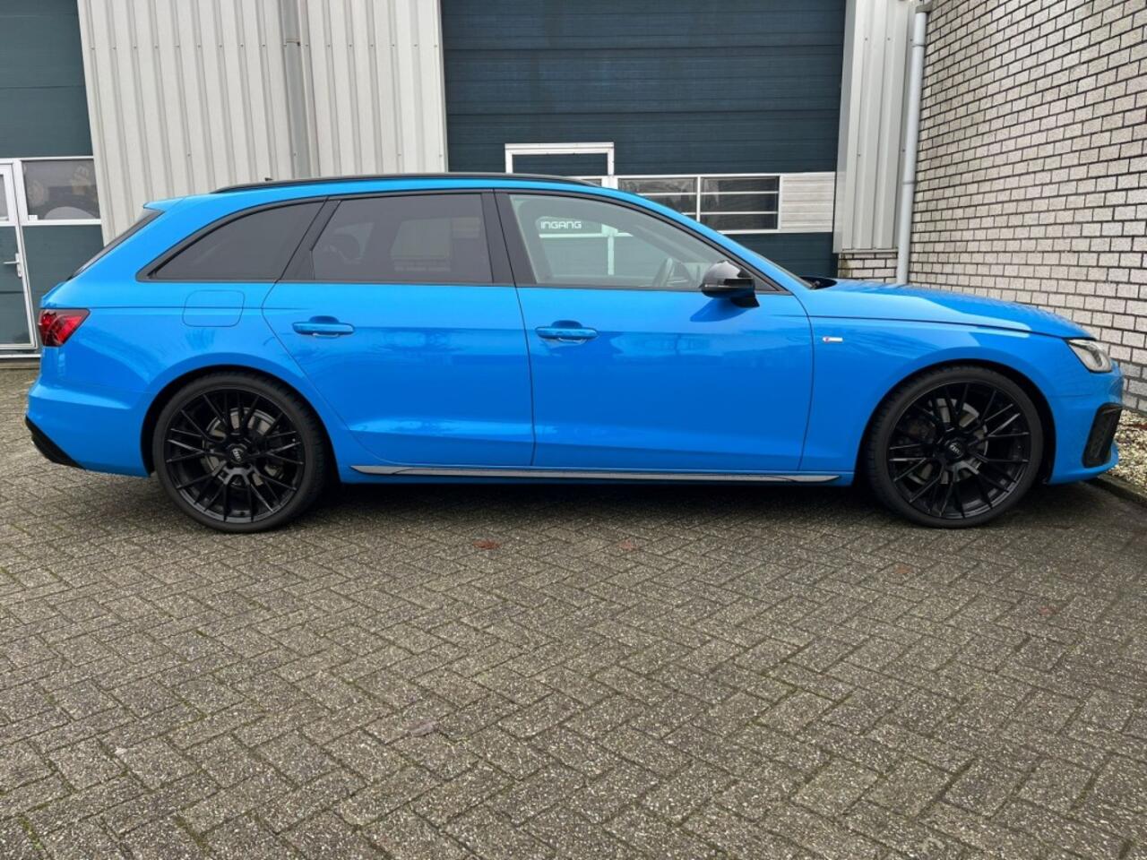 Audi A4 Avant 35 TFSI S-line sport S-tronic-virit.cockpit-navi-clima-ACC