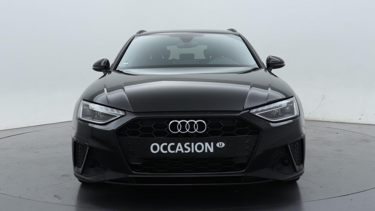Audi A4 Avant 35 TFSI S edition Competition | Zwart optiek | 18" LMV | Audi Sound |