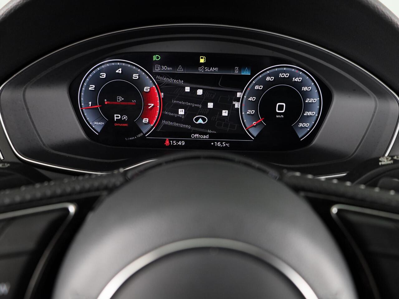 Audi A4 Avant 40 TFSI Launch edition Sport 190 pk S-tronic | Navigatie | Panoramadak | Parkeersensoren | Stoelverwarming | S-Line |