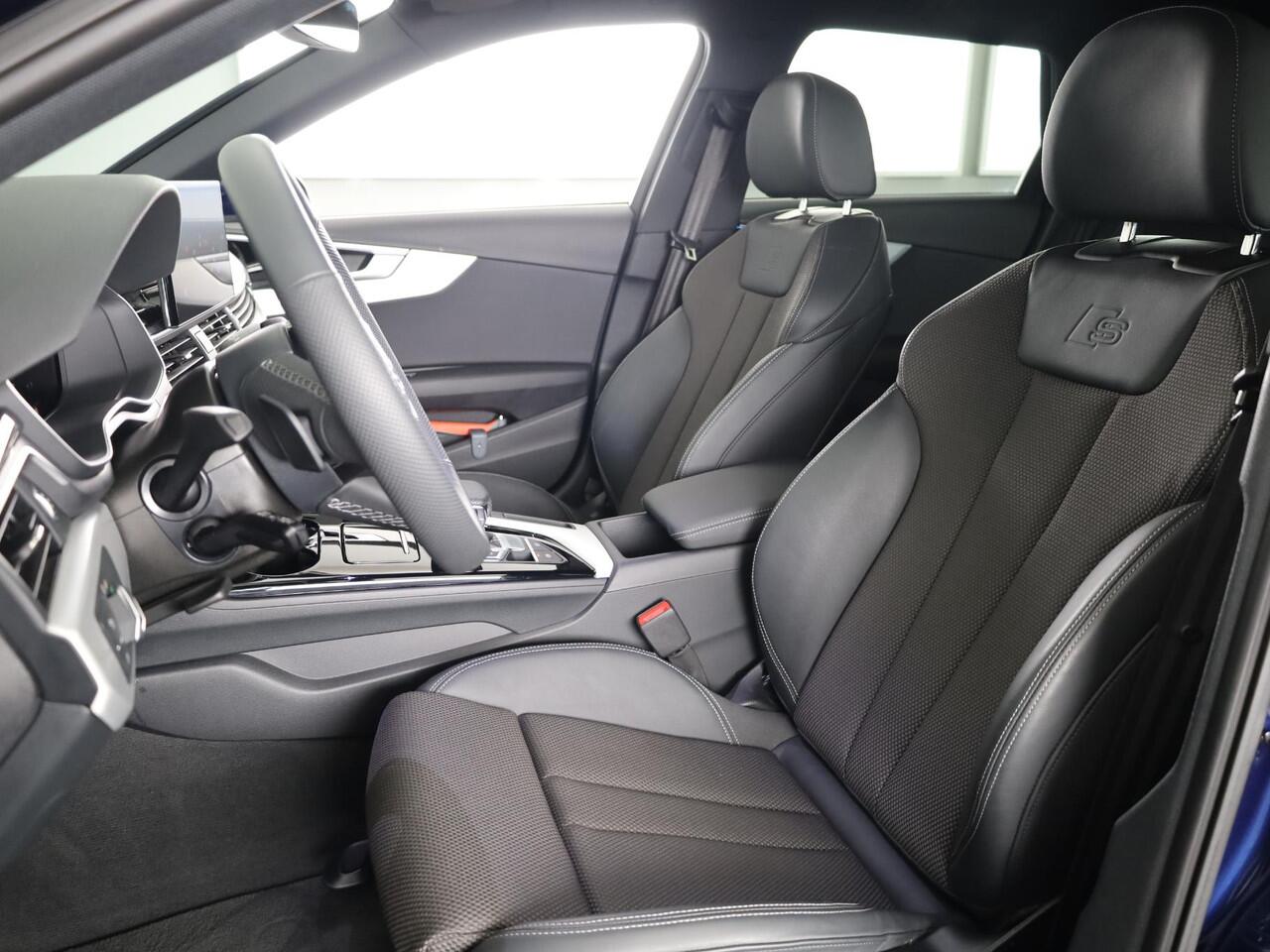 Audi A4 Avant 35 TFSI S edition Competition 150 pk S-tronic | Private lease vanaf ¤ 751,- per maand | Verlengde garantie | Navigatie | Parkeersensoren | Stoelverwarming | S-Line |