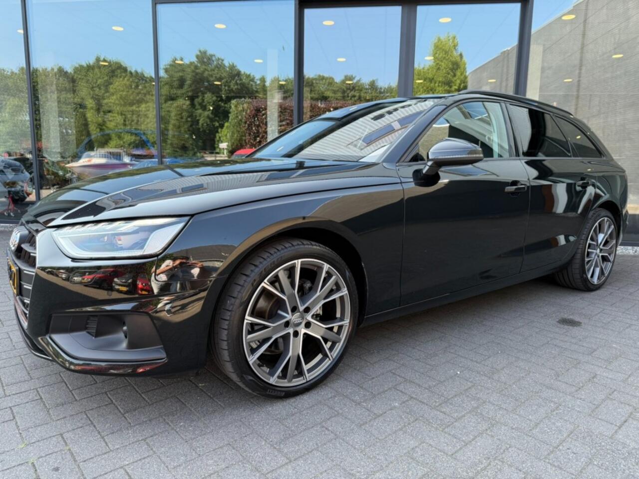 Audi A4 Avant 35 TDI 2.0 191pk Pro Line, Led,NaviPro,Stoelverw,