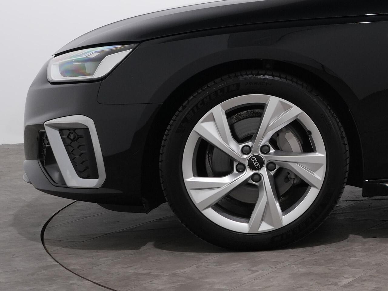 Audi A4 Avant 40 TFSI 190PK S LINE S-TRONIC | Virtual Cockpit | Cruise Adaptief