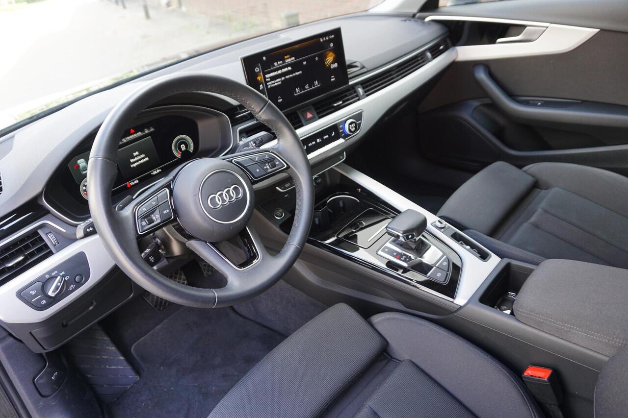 Audi A4 Limousine 35 TFSI 150PK Virtual Cockpit/Sportstoelen/ Origineel Nederlands/1e Eigenaar.