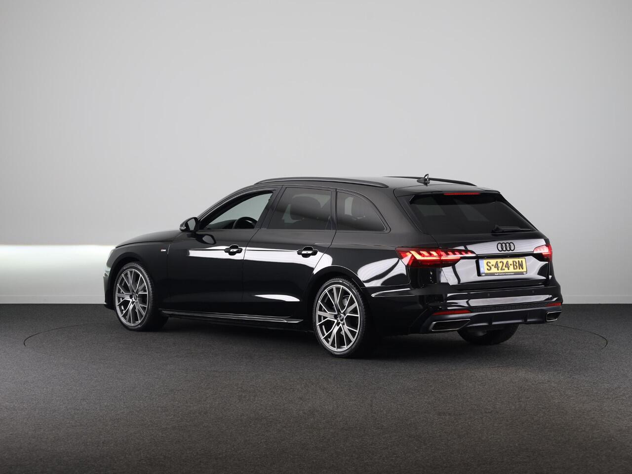 Audi A4 Avant 35 TFSI S edition 150 pk S-tronic | Verlengde garantie | Navigatie | Parkeersensoren | Lichtmetalen velgen 19" | S-Line |