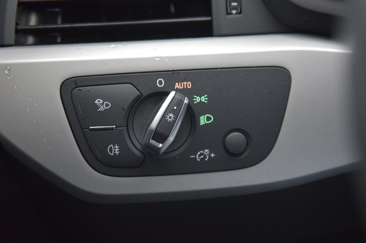 Audi A4 Avant 35 TFSI Autom. TREKHA|CARPLAY|PANO|NAV|STOELVW|CAM