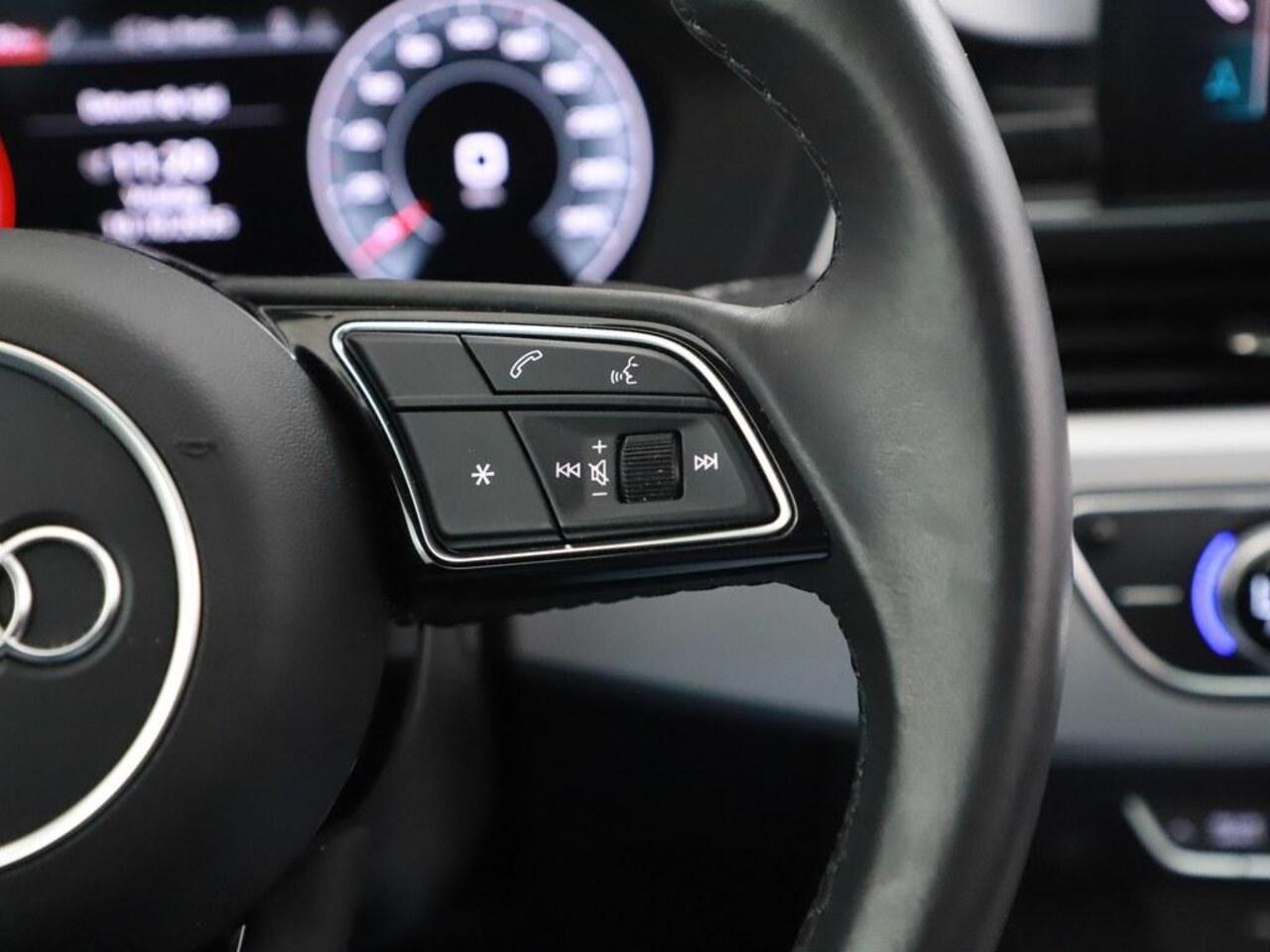 Audi A4 Limousine 40 TFSI Advanced Edition