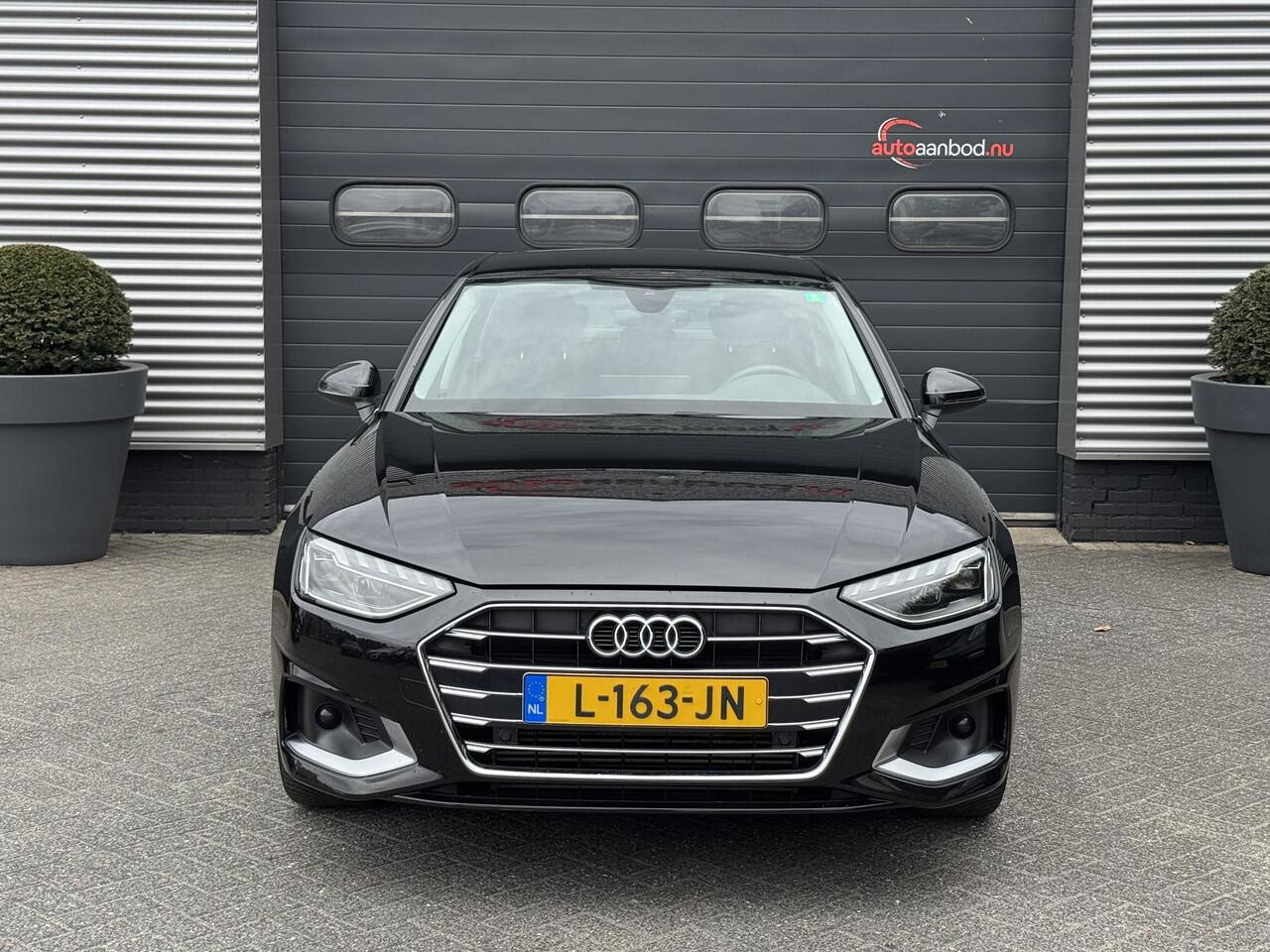 Audi A4 Limousine 35 TFSI S-Line | Navigatie | Digitale Dashboard | Matrix LED | DAB |