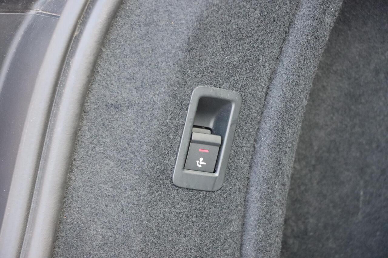 Audi A4 Avant 40 TFSI Advanced Edition