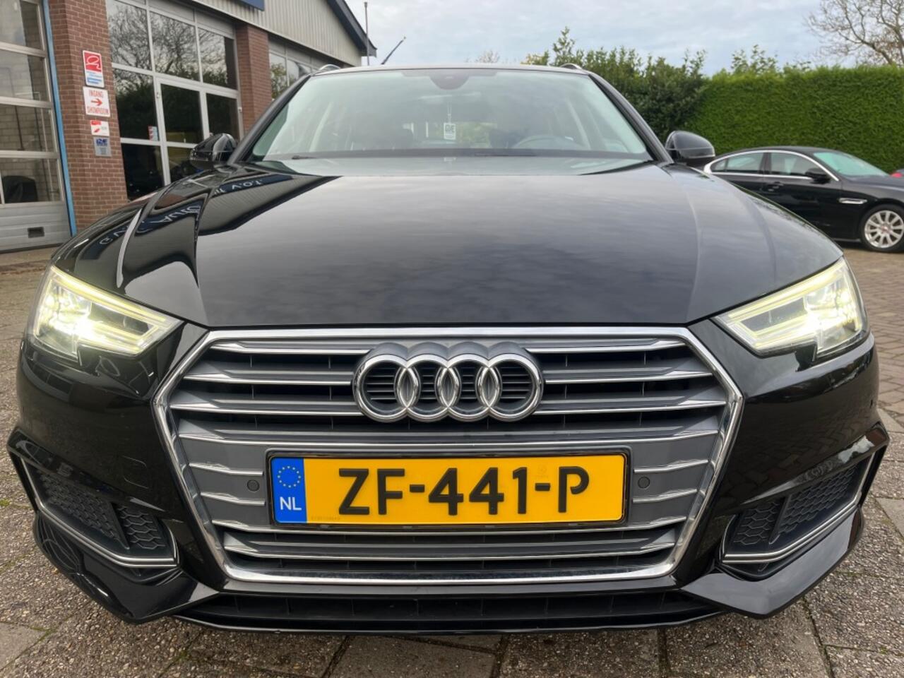 Audi A4 35 TFSI,SPORT LEASE,LED,NAP LOGISCH