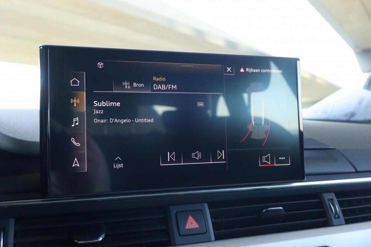 Audi A4 35 TFSI Pro Line I Geen Import I Navigatie | Parkeer Sensoren