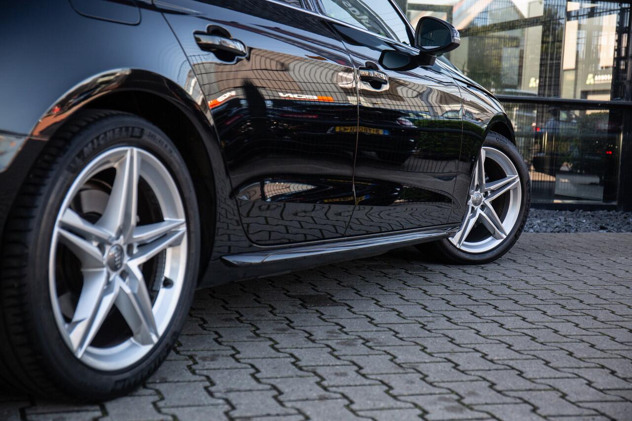 Audi A4 Avant 35 TFSI Launch edition Sport S-line Automaat, Leuke uitvoering,