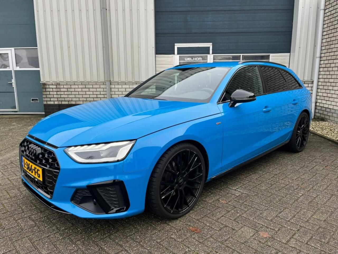Audi A4 Avant 35 TFSI S-line sport S-tronic-virit.cockpit-navi-clima-ACC