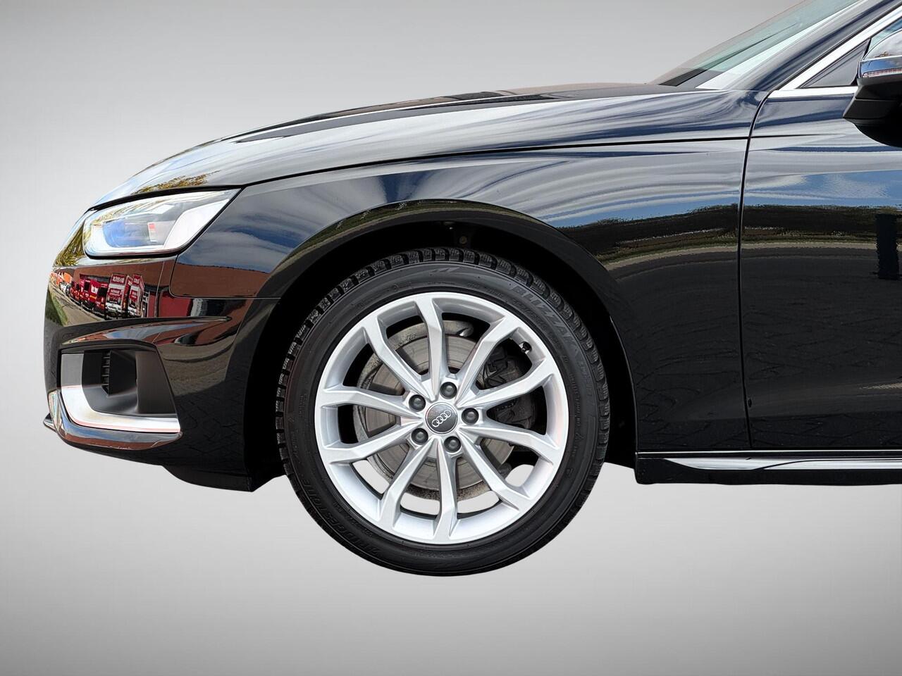 Audi A4 Avant 35 TFSI Advanced Edition NL-Auto, Uitklapbare Trekhaak | Sportstoelen | Navigatie Full-Map | Elek. Achterklep | LED Koplampen | Virtual Cockpit | Rijklaarprijs!