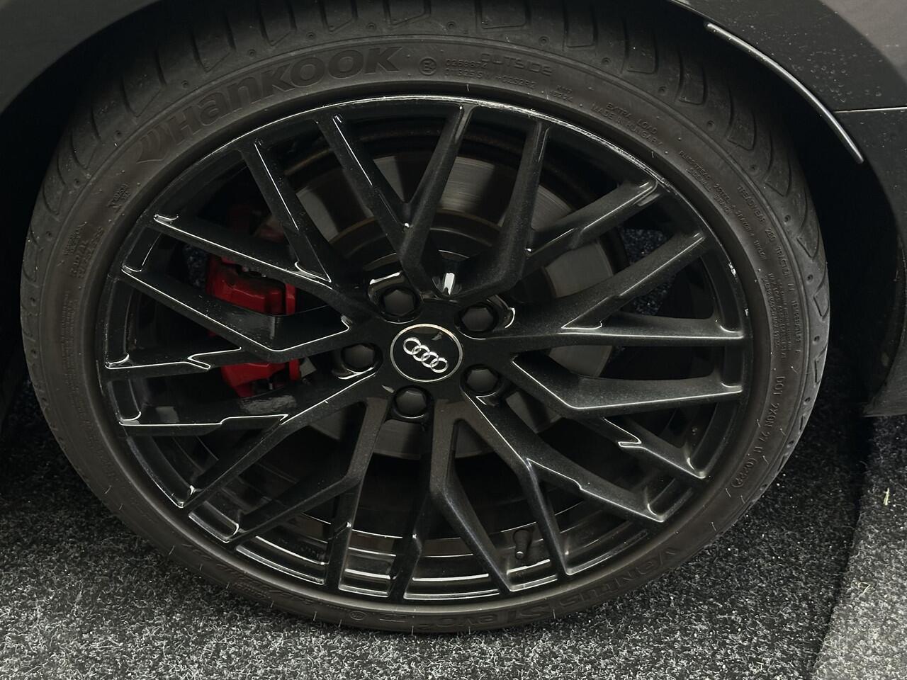 Audi A4 Avant 45 TFSI quattro S-line Dak Kuipstoelen Camera Led Virtual