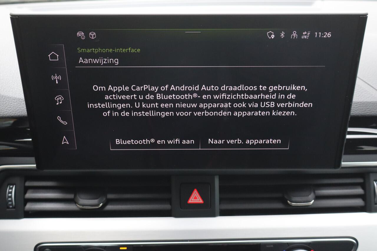 Audi A4 Limousine 35 TFSI S edition Competition - NL- Auto!! Elek S.dak I Elek Trekhaak I Matrix Led kop