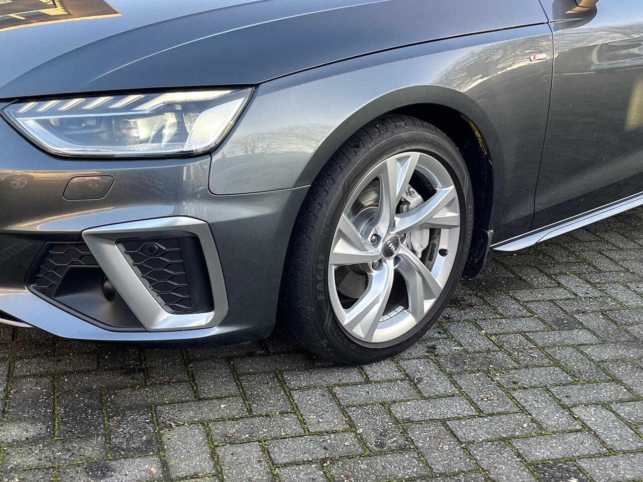 Audi A4 Avant 40 TFSi S-Tronic Quattro S-line | NAV. | EL. TREKHAAK | STANDKACHEL | CAMERA |